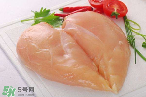 雞胸肉煮多久能熟？雞胸肉怎么煮比較嫩？