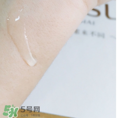 美容液是精華液嗎？美容液和精華液的區(qū)別