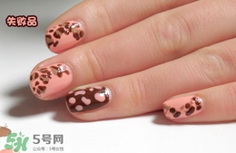 豹紋美甲圖片2017 豹紋美甲怎么畫 豹紋美甲圖片2017 豹紋美甲怎么畫