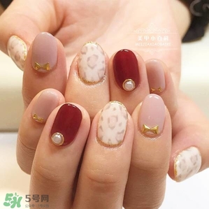豹紋美甲圖片2017 豹紋美甲怎么畫 豹紋美甲圖片2017 豹紋美甲怎么畫