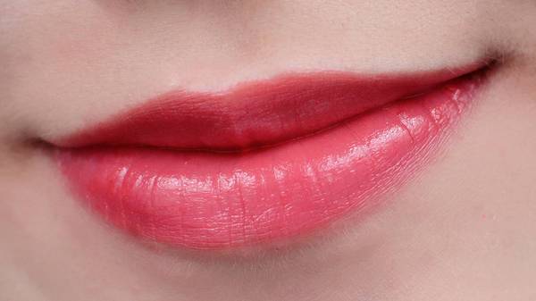 紀(jì)梵希2017全新禁忌之吻色號(hào) 紀(jì)梵希2017年全新禁忌之吻試色 紀(jì)梵希2017全新禁忌之吻色號(hào) 紀(jì)梵希2017年全新禁忌之吻試色