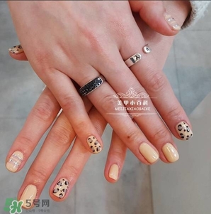 豹紋美甲圖片2017 豹紋美甲怎么畫 豹紋美甲圖片2017 豹紋美甲怎么畫