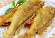 面粉炸魚怎么做？怎么用面粉炸魚？