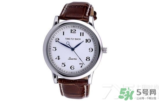 過年送女朋友什么禮物？過年給男朋友送什么