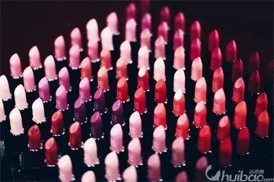 紀(jì)梵希2017全新禁忌之吻色號 紀(jì)梵希2017年全新禁忌之吻試色 紀(jì)梵希2017全新禁忌之吻色號 紀(jì)梵希2017年全新禁忌之吻試色