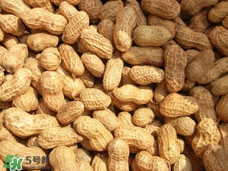 冬天吃花生好嗎？冬天吃花生會(huì)上火嗎？