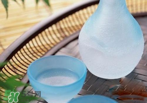 孕婦可以用白醋洗臉嗎？孕婦用白醋洗臉好嗎？
