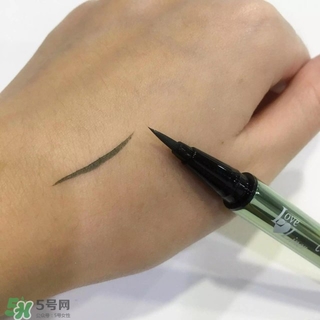 眼線雨衣是什么？眼線雨衣好用嗎