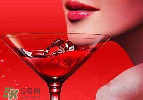 紅酒做面膜可以直接敷臉嗎？紅酒可以直接敷臉嗎？