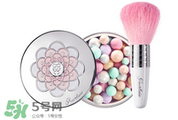 嬌蘭幻彩流星粉和紀梵希散粉哪個好？嬌蘭幻彩流星粉和紀梵希散粉對比