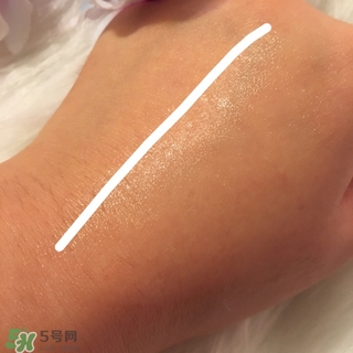 laura mercier妝前乳多少錢(qián)？laura mercier羅拉妝前乳專(zhuān)柜價(jià)