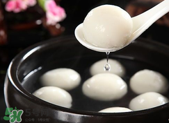 元宵為什么會(huì)裂開？怎么煮元宵不容易裂開？