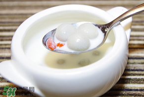 湯圓為什么會(huì)變紅？湯圓變紅有毒嗎？