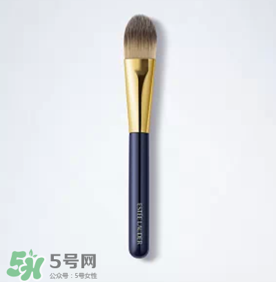 香奈兒修容膏怎么用？香奈兒修容膏使用方法