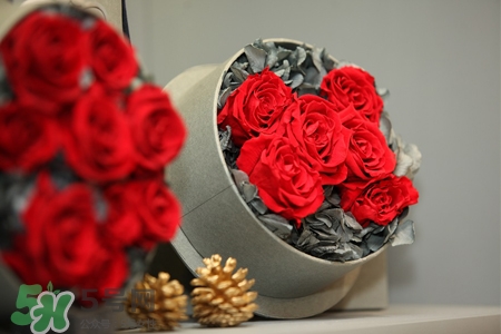 roseonly鮮花多少錢？roseonly永生花多少錢？