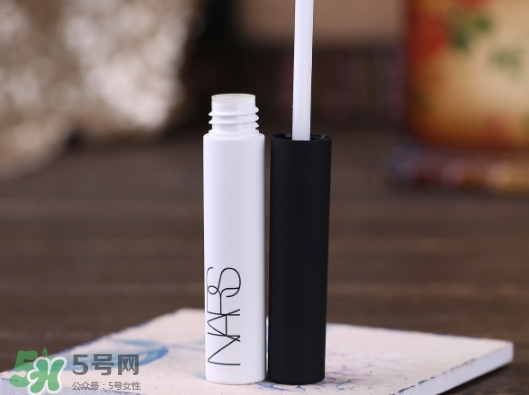 nars眼部打底怎么用？nars眼部打底使用方法