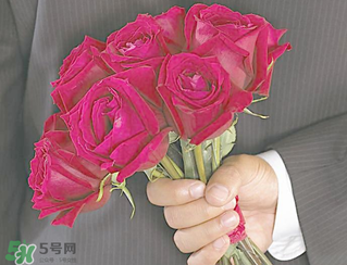 男朋友不在身邊怎樣過情人節(jié)？情人節(jié)沒有男朋友怎么過？