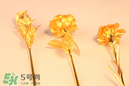 情人節(jié)可以送金玫瑰嗎？情人節(jié)送金玫瑰好嗎？