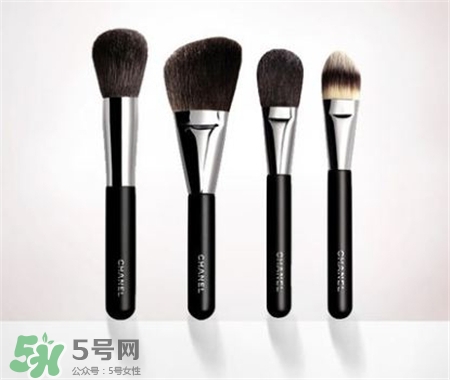 粉底刷什么牌子好？好用的粉底刷推薦