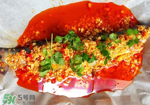 紙包魚用的什么紙？做紙包魚的紙什么紙？