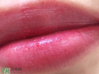 tom ford和mac哪個好？tom ford口紅和mac口紅哪個好？