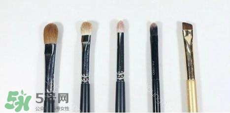 眼影膏用什么工具畫？眼影膏怎么化？