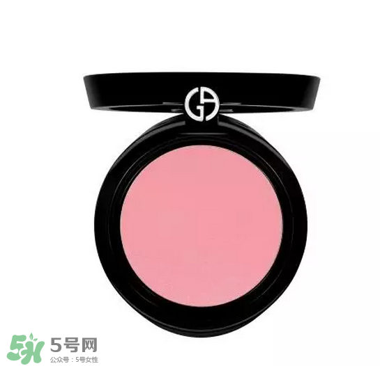 tom ford和阿瑪尼哪個(gè)好？tom ford和阿瑪尼口紅唇釉哪個(gè)好？