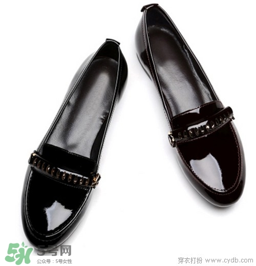 3月份穿什么鞋子？三月份穿什么鞋？