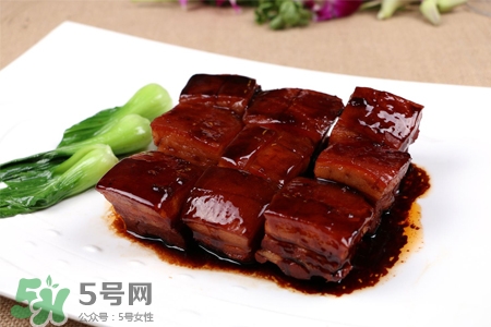 紅燒肉可以用紅糖嗎？紅燒肉用紅糖還是白糖？
