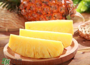 鳳梨吃之前用鹽水泡嗎？鳳梨為什么要用鹽水泡？