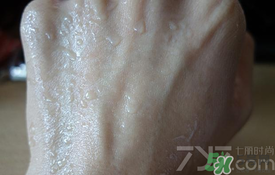 安耐曬金瓶怎么樣？安耐曬金瓶好用嗎？