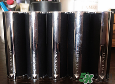 紀(jì)梵希小羊皮是啞光嗎？紀(jì)梵希小羊皮干不干？