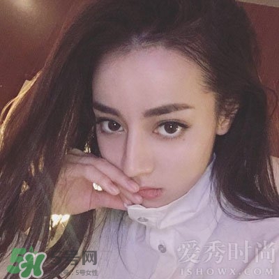 煙熏玫瑰色適合什么膚色？煙熏玫瑰色口紅適合黃皮嗎？