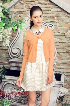 4月份穿什么衣服？四月份穿衣搭配