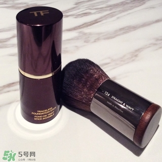tom ford粉底棒怎么用？tom ford粉底棒使用方法