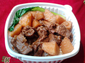 排骨有點異味怎么去除？排骨有點異味還能吃嗎？