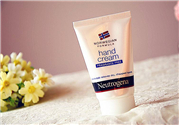 neutrogena露得清護(hù)手霜好用嗎？露得清護(hù)手霜怎么樣？