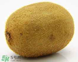 獼猴桃中間白色的能吃嗎？獼猴桃中間的白心可以吃嗎？