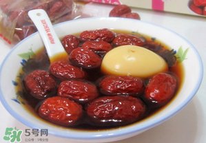 為什么煮紅棗會(huì)有白沫？紅棗煮出來(lái)上面一層白沬是什么？