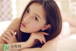 假體隆胸老了會(huì)怎么樣？假體隆胸會(huì)引發(fā)乳腺疾病嗎？