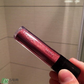 歐萊雅唇釉208是什么色？歐萊雅啞光唇釉208試色