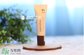 悅詩風(fēng)吟唇部磨砂膏怎么樣？悅詩風(fēng)吟去角質(zhì)磨砂膏怎么用？