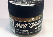 lush唇部磨砂膏怎么用？lush唇部磨砂膏使用方法