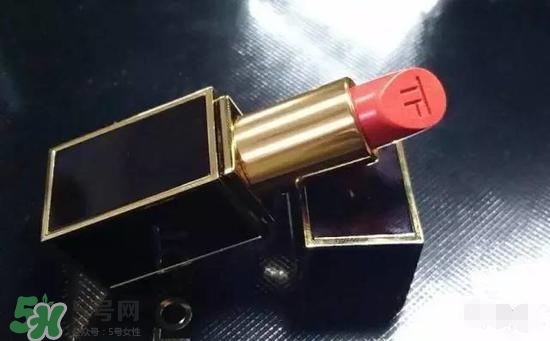 啞光和水潤哪個(gè)好？啞光口紅和水潤口紅區(qū)別