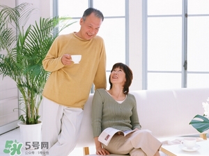 安全期吃避孕藥會怎樣？安全期吃避孕藥月經(jīng)推遲嗎？
