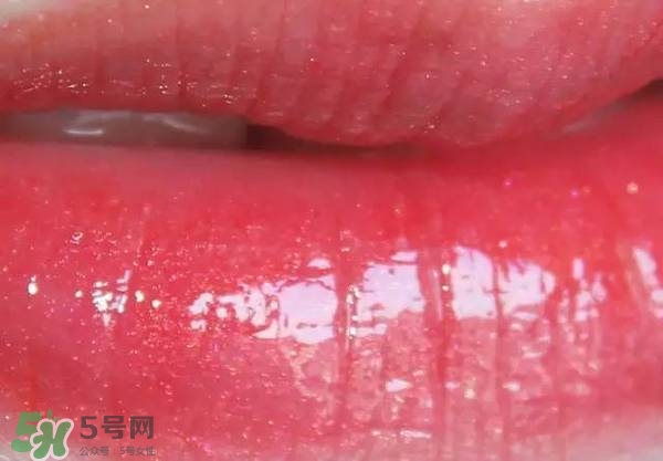 ysl鏡面唇釉哪個顏色好看？ysl鏡面唇釉試色大全