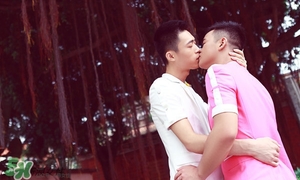為什么同性戀都是帥哥？為什么同性戀容易的艾滋病呢