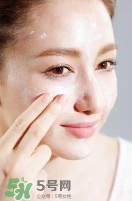 卸妝油悶痘怎么辦？卸妝油悶痘怎么補(bǔ)救？