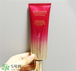 雅詩蘭黛紅石榴洗面奶好用嗎？雅詩蘭黛紅石榴洗面奶怎么樣？