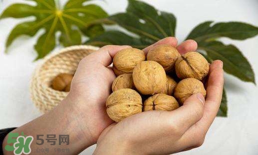 核桃酒孕婦能吃嗎？核桃酒下奶嗎？